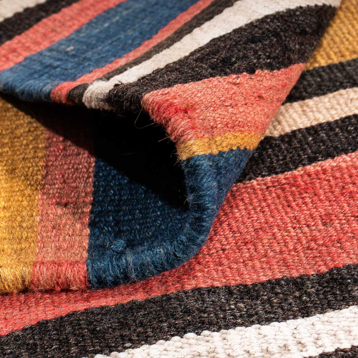 Tappeto Kelim - Vecchio quadrato  - 140 x 130 cm - multicolore