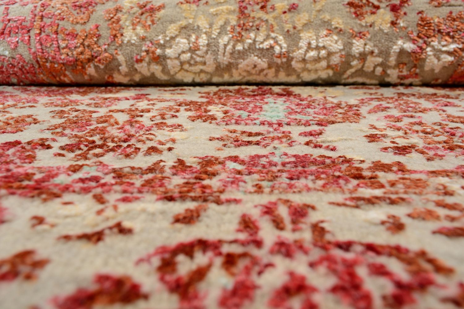Tappeto di design - 134 x 71 cm - rosso chiaro