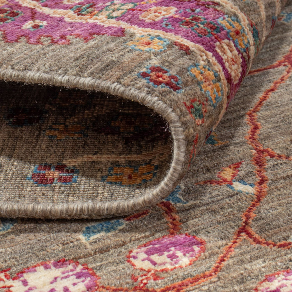 Tappeto Ziegler - Ariana - 238 x 173 cm - verde oliva